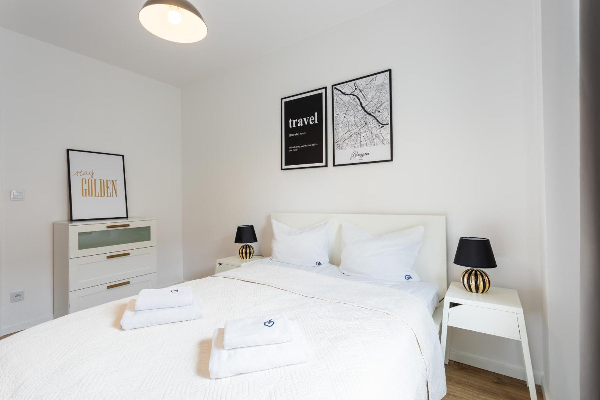 Urban Chic - Pereca - Rondo Onz - Luxury Warsaw Stays - 14 People Zewnętrze zdjęcie